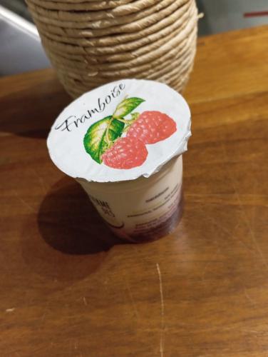 Yaourt au lait entier de vache framboise